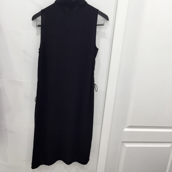 ⚡️NWOT⚡️ Long sleeveless top - Picture 2 of 5